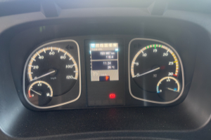 lastwagen_-_atego_1024_-_mercedes_300154.jpg