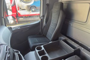 lastwagen_-_atego_1024_-_mercedes_300155.jpg