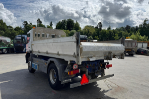 lastwagen_-_atego_1523_4x4_3s_kipper_-_mercedes_235184.jpg