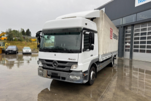 lastwagen_-_atego_1529_4x2_-_mercedes_241199.jpg