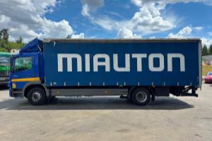 lastwagen_-_atego_1529_4x2_-_mercedes_295996.jpg
