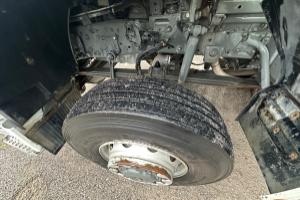 lastwagen_-_atego_1823_4x4_faun_7m3__-_mercedes_253759.jpg