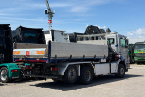 lastwagen_-_atego_25_43_hiab211_3-seitenkipper_-_mercedes_296096.jpg