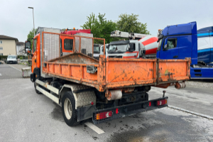 lastwagen_-_atleon_80_19_4x2_hooklift_-_nissan_179262.jpg