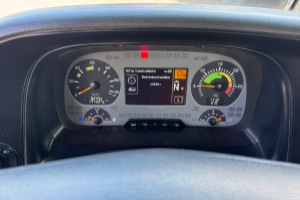 lastwagen_-_benz_actros_2641_kipper___kran__-_mercedes_251057.jpg