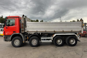 lastwagen_-_benz_actros_3246_c3390_-_mercedes_251227.jpg
