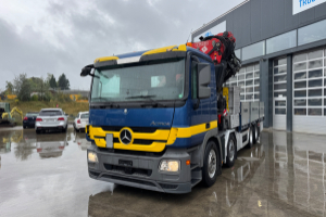 lastwagen_-_benz_actros_3248_f660_7_6_-_mercedes_251147.jpg