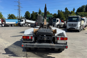 lastwagen_-_benz_actros_4448_-_mercedes_251183.jpg