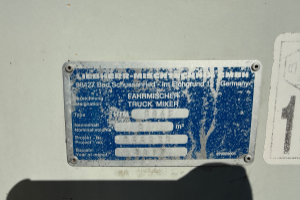 lastwagen_-_c460_8x4_sws_kipper__mischer_9m3_-_renault_303113.jpg