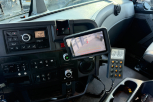 lastwagen_-_c460_8x4_sws_kipper__mischer_9m3_-_renault_303118.jpg