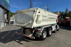 lastwagen_-_c460_8x4_sws_kipper__mischer_9m3_-_renault_303123.jpg