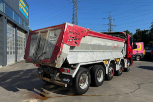 lastwagen_-_c520_10x4__-_renault_253573.jpg