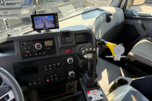 lastwagen_-_c520_10x4_moser_-_renault_297911.jpg