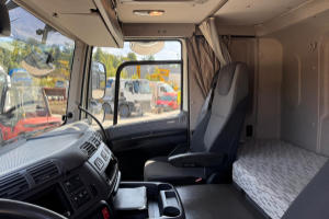 lastwagen_-_cf370_6x2_retarder_carrier_850_-_daf_250802.jpg
