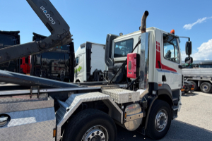 lastwagen_-_daf_cf_85_460_8x4_sobag__-_daf_297755.jpg