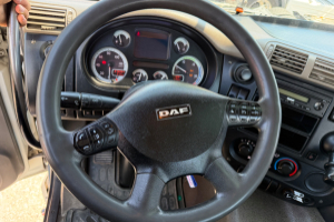 lastwagen_-_daf_cf_85_460_8x4_sobag__-_daf_297760.jpg