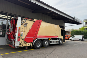 lastwagen_-_econic_2633_-_mercedes_302767.jpg