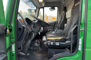 lastwagen_-_eurocargo_120e25_4x2_bi-temp__-_iveco_204079.jpg
