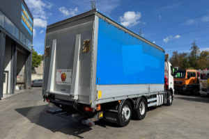 lastwagen_-_fh-460_6x2_hmf2420-7_-_volvo_303018.jpg