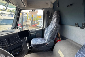 lastwagen_-_fh-460_6x2_hmf2420-7_-_volvo_303028.jpg