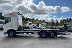 lastwagen_-_fh-460_6x2_lbw__-_volvo_248799.jpg