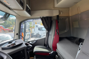 lastwagen_-_fh-460_6x2_lbw__-_volvo_248804.jpg
