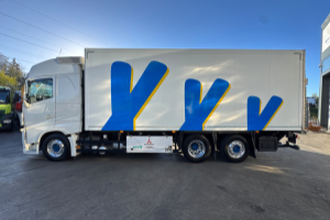 lastwagen_-_fh-460_6x2_mitsubishi_frigo_-_volvo_305903.jpg