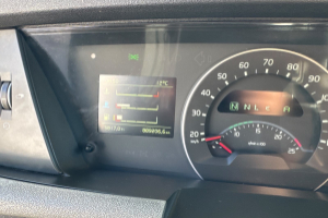lastwagen_-_fh-460_6x2_mitsubishi_frigo_-_volvo_305912.jpg
