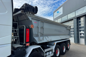 lastwagen_-_fh-500_10x4_19m3_-_volvo_292104.jpg