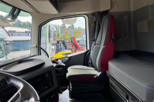 lastwagen_-_fh-500_10x4_19m3_-_volvo_292107.jpg