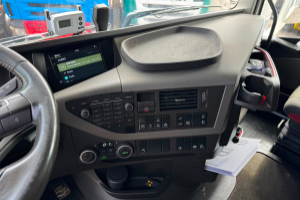 lastwagen_-_fh-500_10x4_19m3_-_volvo_292109.jpg