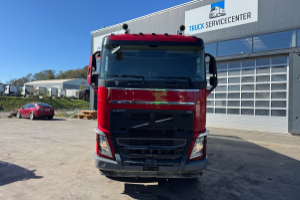 lastwagen_-_fh-500_10x4_schwarzmueller_19m3_-_volvo_306504.jpg