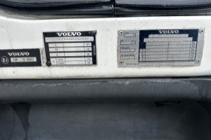 lastwagen_-_fll_240_4x2_tiefkuehler__-_volkswagen_254246.jpg