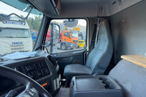 lastwagen_-_fm-330_4x2__-_volvo_307301.jpg