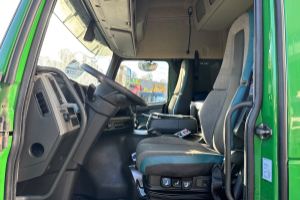 lastwagen_-_fm-330_4x2_lbw_-_volvo_305924.jpg