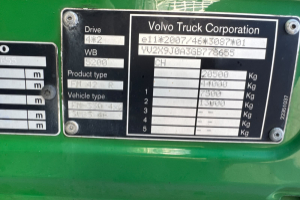 lastwagen_-_fm-330_4x2_lbw_-_volvo_305928.jpg