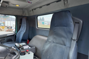 lastwagen_-_fm-400_4x2_ut_gigant_18t_-_volvo_258052.jpg