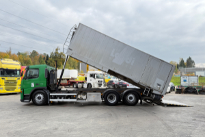 lastwagen_-_fm-440_6x2_getreidekipper_-_volvo_257872.jpg