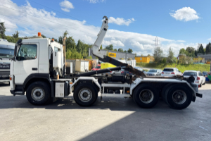 lastwagen_-_fm-440_8x4_hiab_25t_ahk_-_volvo_251585.jpg