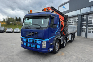 lastwagen_-_fm-460_8x2_palfinger_pk44002_flyjib_und_seilwinde_-_volvo_251597.jpg
