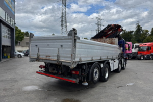 lastwagen_-_fm-460_8x2_palfinger_pk44002_flyjib_und_seilwinde_-_volvo_251601.jpg