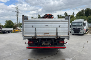 lastwagen_-_fm-460_8x2_palfinger_pk44002_flyjib_und_seilwinde_-_volvo_251602.jpg