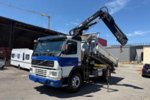 lastwagen_-_fm12-340_4x2_kipper_kran__-_volvo_298684.jpg