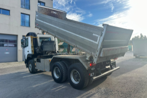 lastwagen_-_fmx-460_6x6r__3_seitenkipper_-_volvo_307808.jpg