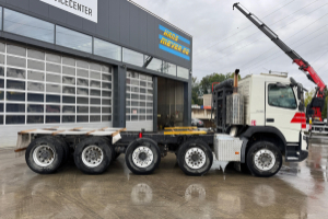 lastwagen_-_fmx-540_10x4_-_volvo_254840.jpg