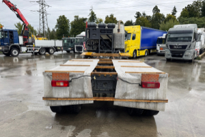 lastwagen_-_fmx-540_10x4_-_volvo_254842.jpg