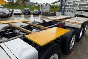 lastwagen_-_fmx-540_10x4_-_volvo_254846.jpg