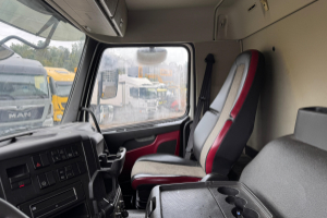 lastwagen_-_fmx-540_10x4_-_volvo_254847.jpg