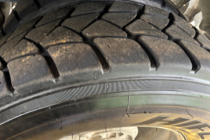 lastwagen_-_fmx-540_10x4r_-_volvo_254046.jpg