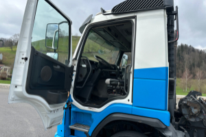 lastwagen_-_fmx_420_8x4__-_volvo_174061.jpg